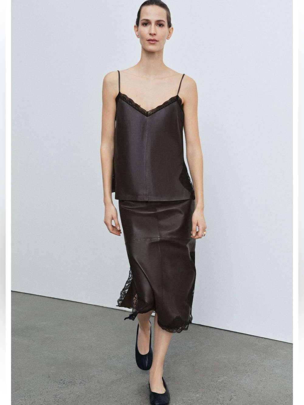 100 % Leather Lace Skirt ZW Collection Limited Edition